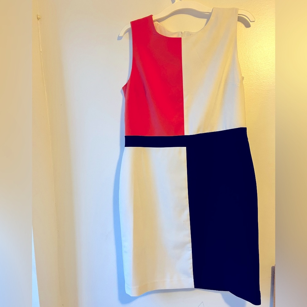 Dress for women.